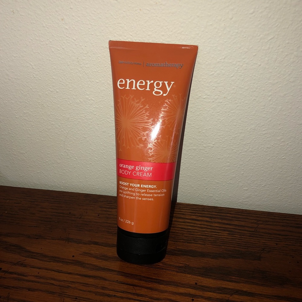 Aromatherapy body cream
